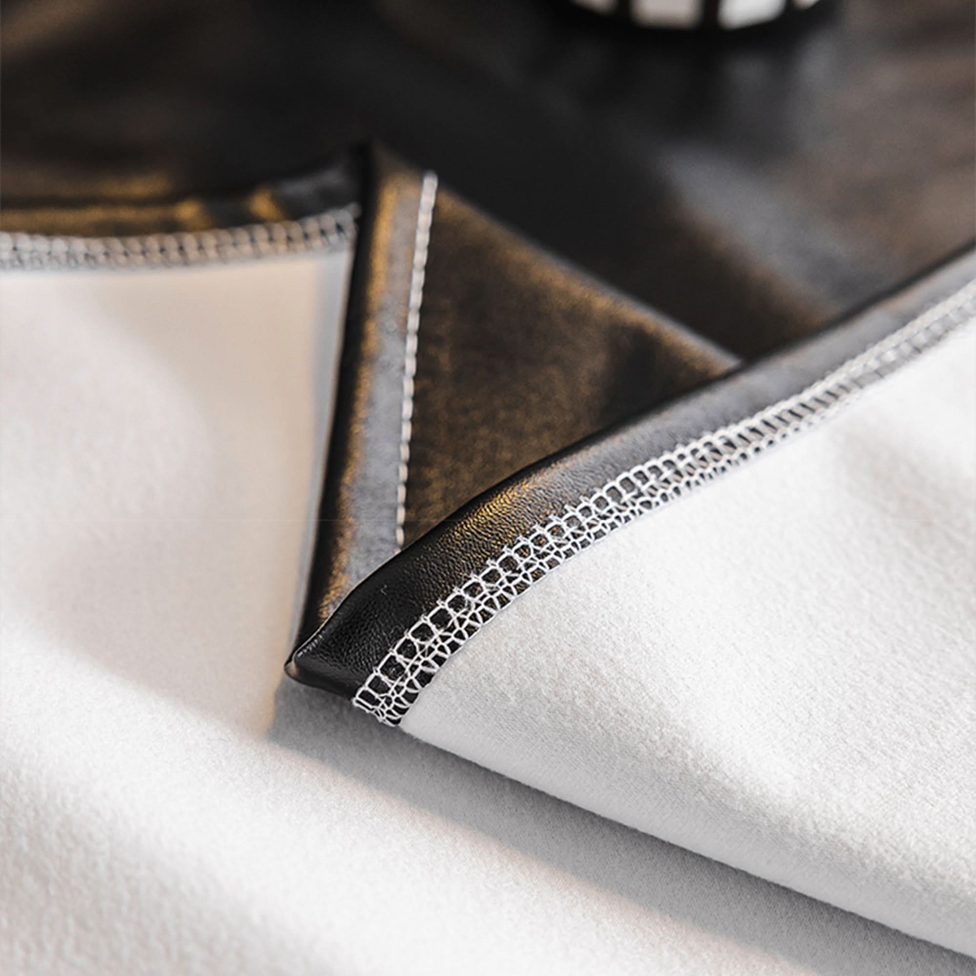 Capa de Sofá Couro Sintético Premium Anti-Arranhões Repelente de Pelos