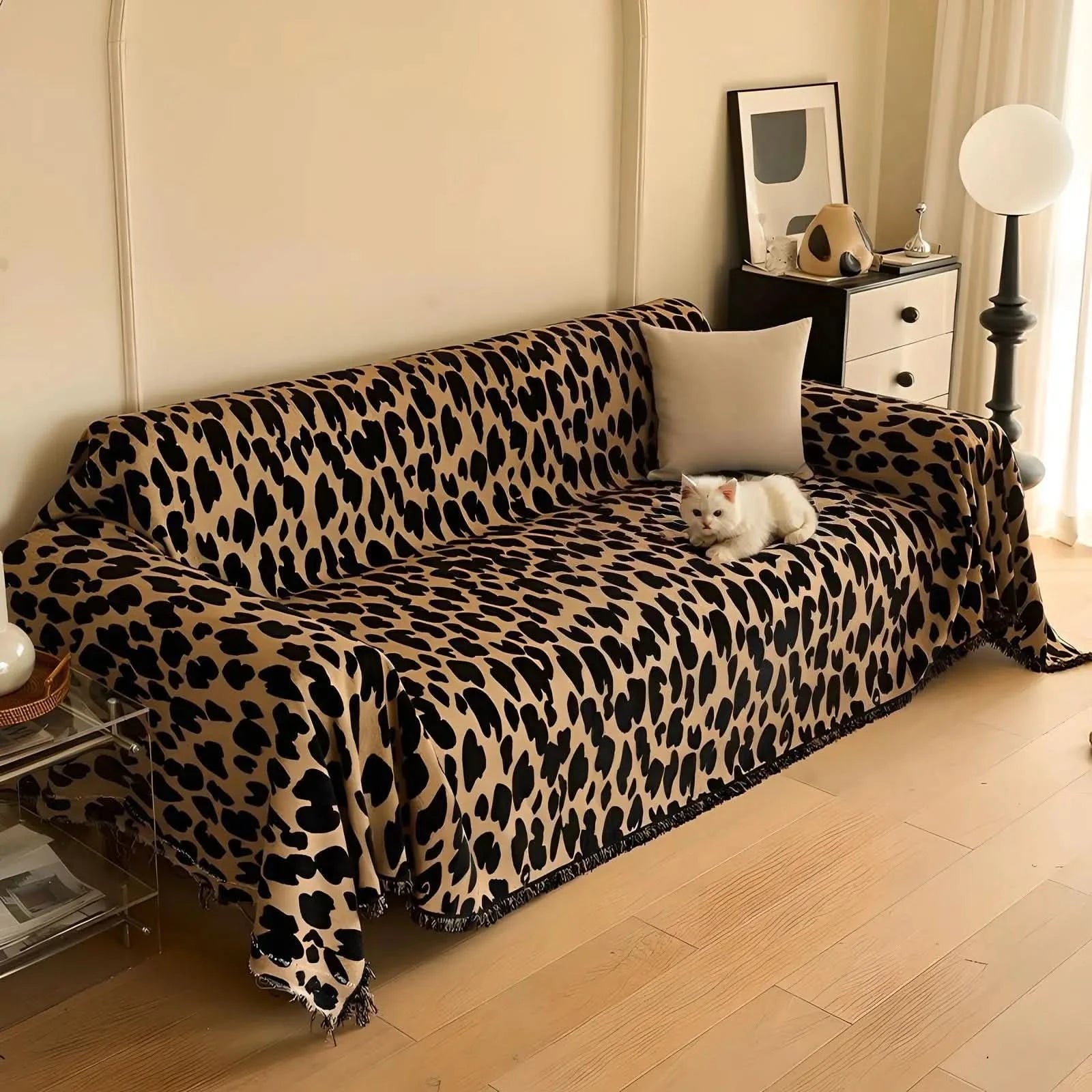 Capa Sofá Anti-Pelos LeopardLuxe™ - Proteção Premium em Chenille